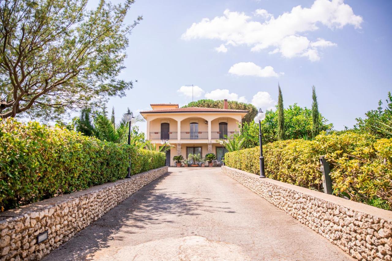 Villa con piscina e jacuzzi Canicattì Esterno foto