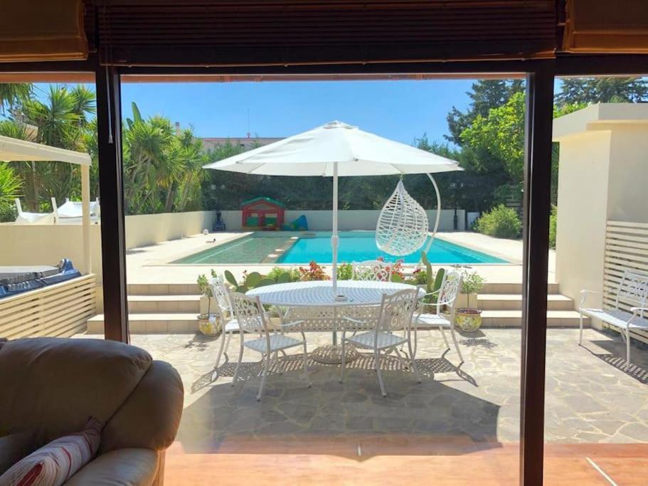 Villa con piscina e jacuzzi Canicattì Esterno foto